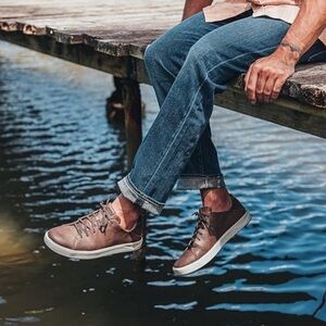 OluKai Lae‘ahi Lī ‘Ili Leather Waterproof Brown Casual Sneakers Men's Size 10